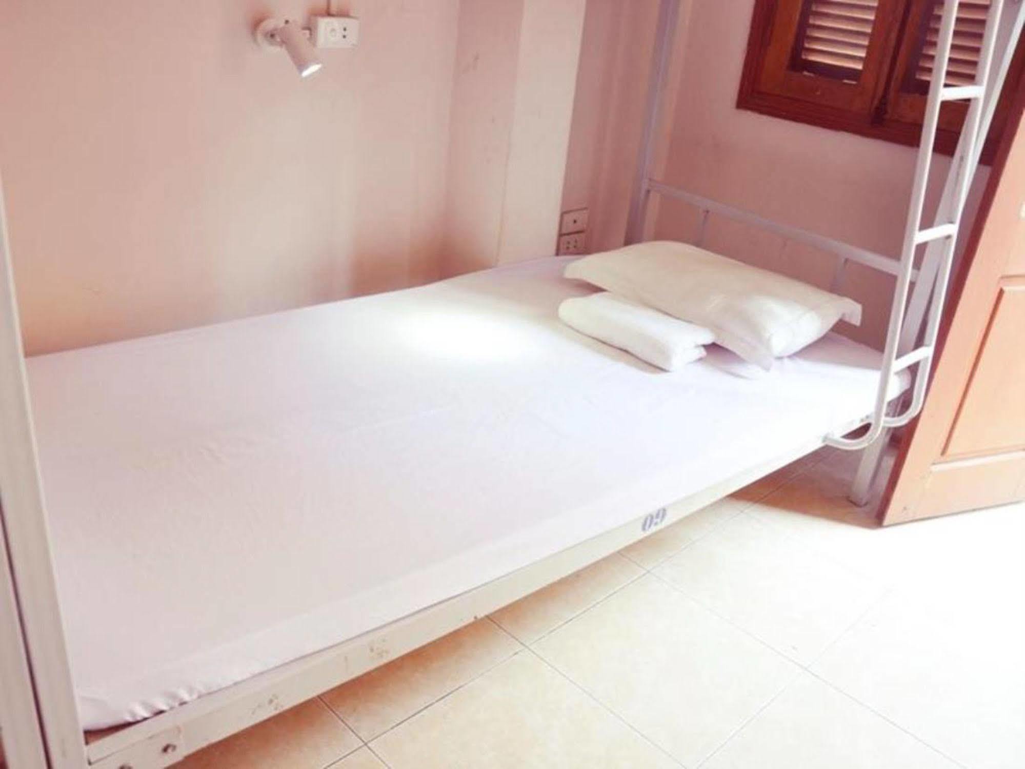 Hanoi Downtown Hostel Exterior foto